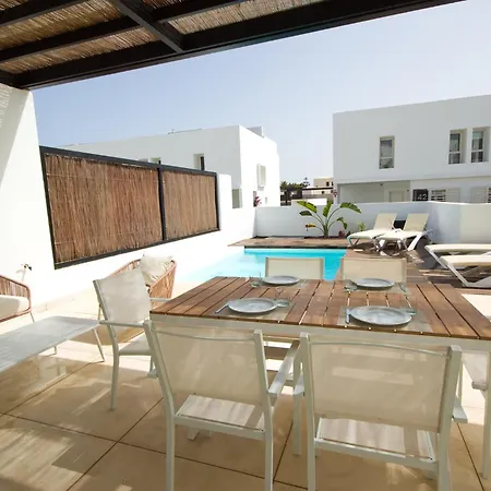 Casa Pina Colada - By Az